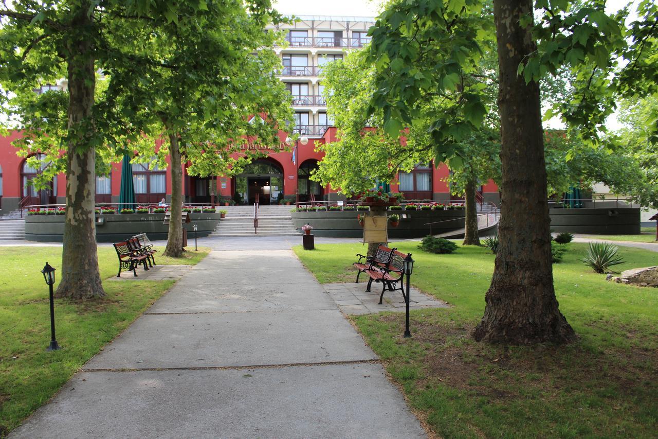 Mátyás Király Gyógy- és Wellness Hotel Hajduszoboszlo Exterior foto
